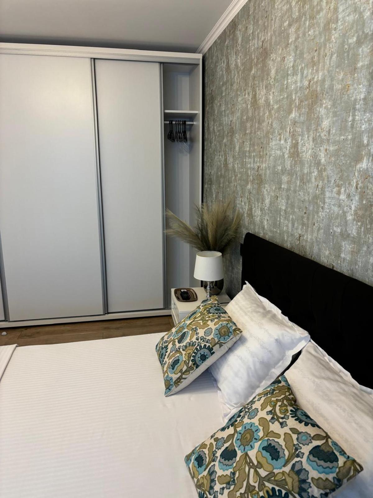 Rorada Apartament Făgăraş Exterior foto